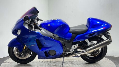 Suzuki GSX1300R Hayabusa MK2 2007 32k MOT 10/26 warranty iconic big cc rocket 1300cc 4