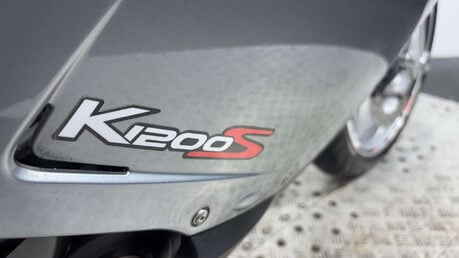 BMW K1200S 2005 25K GREAT CONDITION AKRAPOVIC EXHAUST SERVICED 1200CC 16