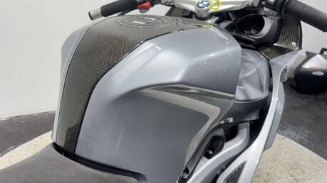 BMW K1200S 2005 25K GREAT CONDITION AKRAPOVIC EXHAUST SERVICED 1200CC 35