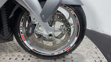 BMW K1200S 2005 25K GREAT CONDITION AKRAPOVIC EXHAUST SERVICED 1200CC 24