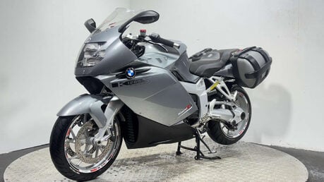 BMW K1200S 2005 25K GREAT CONDITION AKRAPOVIC EXHAUST SERVICED 1200CC 6