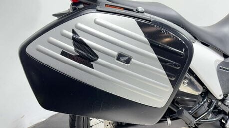 Honda XL 700 2010 23K FULL LUGGAGE ADVENTURE BIKE SERVICED / WARRANTY 7