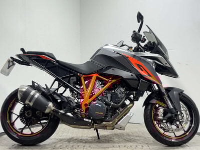 KTM 1290 2017 26K NEW MOT SERVICED WARRANTY 1290CC + LUGGAGE