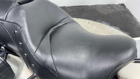 Harley-Davidson Touring 1690 FLHRC ROAD KING CLASSIC 103 2014 33K MOT WARRANTY 32