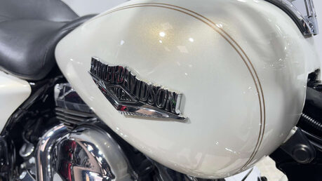 Harley-Davidson Touring 1690 FLHRC ROAD KING CLASSIC 103 2014 33K MOT WARRANTY 19