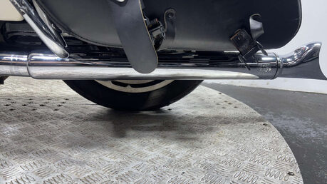 Harley-Davidson Touring 1690 FLHRC ROAD KING CLASSIC 103 2014 33K MOT WARRANTY 38