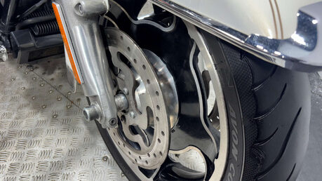 Harley-Davidson Touring 1690 FLHRC ROAD KING CLASSIC 103 2014 33K MOT WARRANTY 17