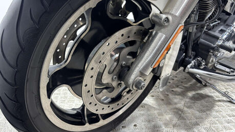 Harley-Davidson Touring 1690 FLHRC ROAD KING CLASSIC 103 2014 33K MOT WARRANTY 12