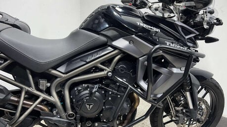 Triumph Tiger XRx Adventure bike 2015 16k full luggage 800cc tourer 21