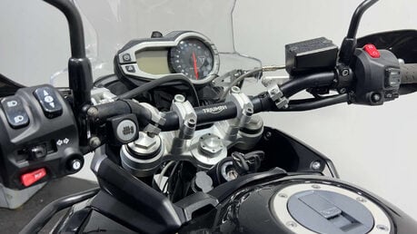 Triumph Tiger XRx Adventure bike 2015 16k full luggage 800cc tourer 40