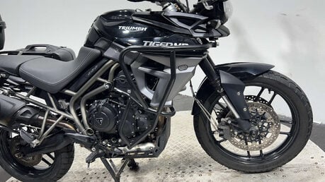 Triumph Tiger XRx Adventure bike 2015 16k full luggage 800cc tourer 13