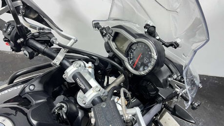 Triumph Tiger XRx Adventure bike 2015 16k full luggage 800cc tourer 27