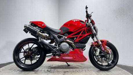 Ducati Monster 796 2011 11K STREETFIGHTER WARRANTY NEW MOT RIDES GREAT 1