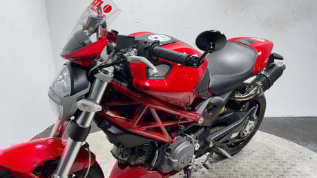 Ducati Monster 796 2011 11K STREETFIGHTER WARRANTY NEW MOT RIDES GREAT 5