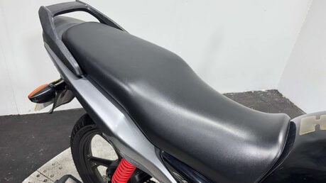 Honda CB 2022 8K NEW MOT WARRANTY 125CC COMMUTER LEARNER BIKE 12