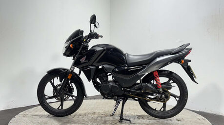 Honda CB 2022 8K NEW MOT WARRANTY 125CC COMMUTER LEARNER BIKE 4