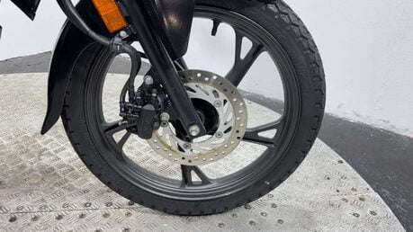 Honda CB 2022 8K NEW MOT WARRANTY 125CC COMMUTER LEARNER BIKE 27