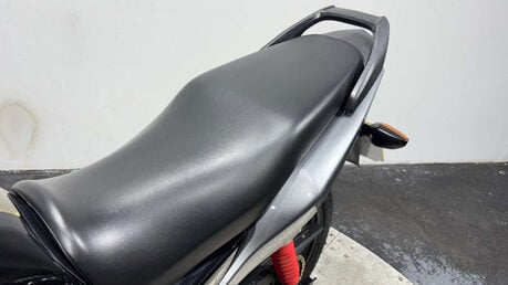 Honda CB 2022 8K NEW MOT WARRANTY 125CC COMMUTER LEARNER BIKE 7