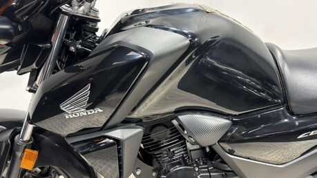 Honda CB 2022 8K NEW MOT WARRANTY 125CC COMMUTER LEARNER BIKE 10