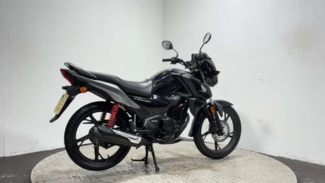 Honda CB 2022 8K NEW MOT WARRANTY 125CC COMMUTER LEARNER BIKE 2