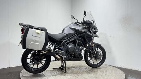 Triumph Explorer 1215 2012 31K LONG MOT SERVICED LUGGAGE ADVENTURE BIKE 3