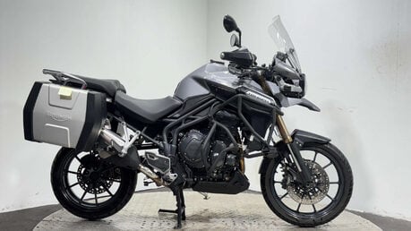 Triumph Explorer 1215 2012 31K LONG MOT SERVICED LUGGAGE ADVENTURE BIKE 1