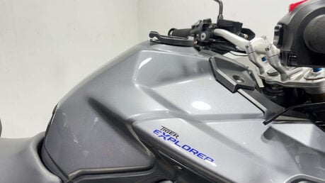 Triumph Explorer 1215 2012 31K LONG MOT SERVICED LUGGAGE ADVENTURE BIKE 8