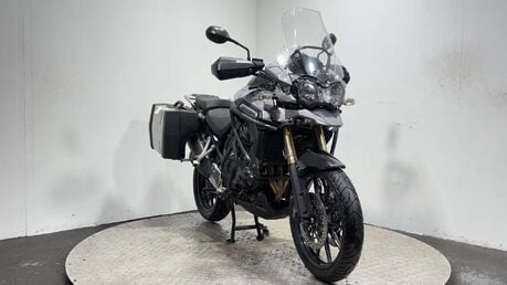 Triumph Explorer 1215 2012 31K LONG MOT SERVICED LUGGAGE ADVENTURE BIKE 2