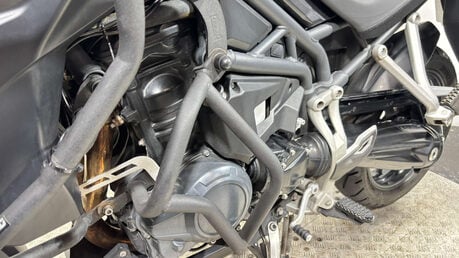 Triumph Explorer 1215 2012 31K LONG MOT SERVICED LUGGAGE ADVENTURE BIKE 18