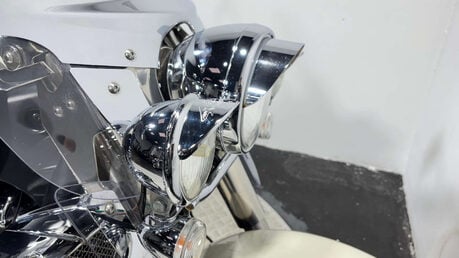 Triumph Rocket 3 2.3 LITRE 2009 14K MOT NOVEMBER 2026 NEW TYRES CRUISER BIKE 15