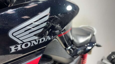 Honda CB GLR 125 2017 14K MOT NOVEMBER 2026 WARRANTY 125CC COMMUTER BIKE 29