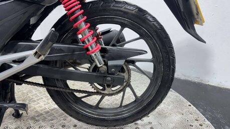 Honda CB GLR 125 2017 14K MOT NOVEMBER 2026 WARRANTY 125CC COMMUTER BIKE 19