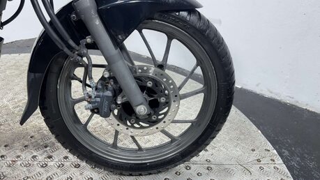 Honda CB GLR 125 2017 14K MOT NOVEMBER 2026 WARRANTY 125CC COMMUTER BIKE 22