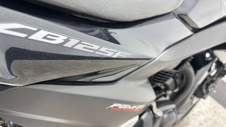 Honda CB GLR 125 2017 14K MOT NOVEMBER 2026 WARRANTY 125CC COMMUTER BIKE 28