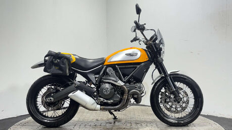 Ducati Scrambler 800 CLASSIC 2015 3K GREAT CONDITION SERVICE HISTORY 800CC 1