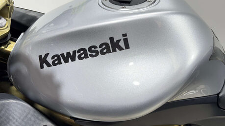 Kawasaki Er ER6 2006 19K GOOD RUNNING PROJECT BIKE SPARES OR REPAIR 650CC A2 28