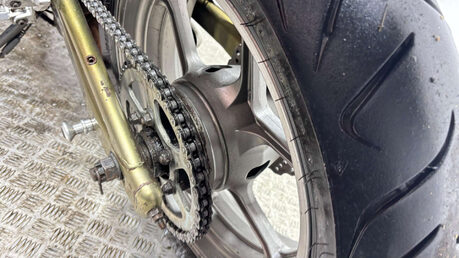 Kawasaki Er ER6 2006 19K GOOD RUNNING PROJECT BIKE SPARES OR REPAIR 650CC A2 27