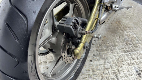 Kawasaki Er ER6 2006 19K GOOD RUNNING PROJECT BIKE SPARES OR REPAIR 650CC A2 13