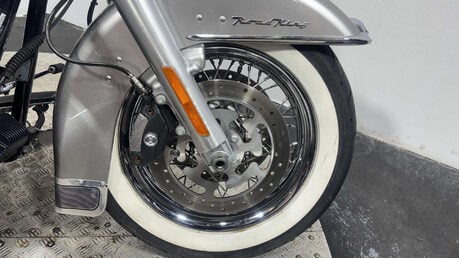 Harley-Davidson Touring ROAD KING FLHR 2009 14K MOT WARRANTY 1584 CRUISER BIKE 23