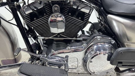 Harley-Davidson Touring ROAD KING FLHR 2009 14K MOT WARRANTY 1584 CRUISER BIKE 36