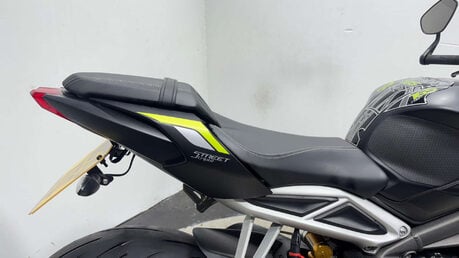 Triumph Street Triple RS 2020 4K MOT SERVICED TOP SPEC SPORTS BIKE TRIPLE 765CC 29