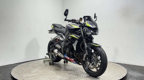 Triumph Street Triple RS 2020 4K MOT SERVICED TOP SPEC SPORTS BIKE TRIPLE 765CC 3