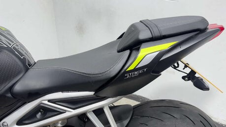 Triumph Street Triple RS 2020 4K MOT SERVICED TOP SPEC SPORTS BIKE TRIPLE 765CC 31