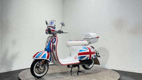 Ajs MODENA 2025 51 MILES CUSTOM SCOOTER 125CC EYE CATCHING BIKE 6