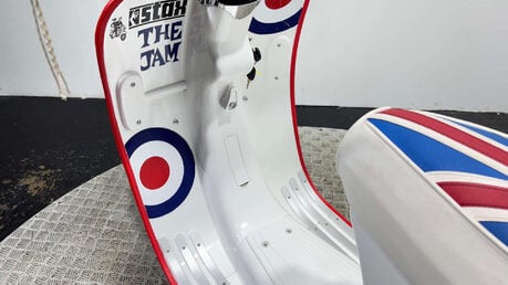 Ajs MODENA 2025 51 MILES CUSTOM SCOOTER 125CC EYE CATCHING BIKE 21