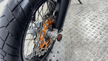 KTM Supermoto LC4 PRESTIGE 2006 1 OWNER ONLY 2689 MILES MOT SERVICED 28