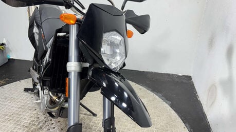 KTM Supermoto LC4 PRESTIGE 2006 1 OWNER ONLY 2689 MILES MOT SERVICED 10