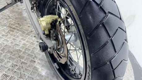 KTM Supermoto LC4 PRESTIGE 2006 1 OWNER ONLY 2689 MILES MOT SERVICED 8