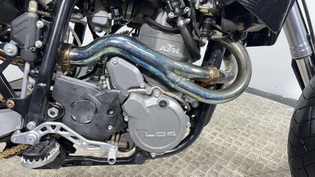 KTM Supermoto LC4 PRESTIGE 2006 1 OWNER ONLY 2689 MILES MOT SERVICED 31