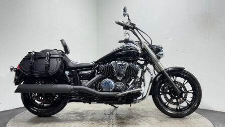 Yamaha XVS MIDNIGHT STAR 2013 29K MOT SERVICED PANNIERS CRUISER BIKE 950CC